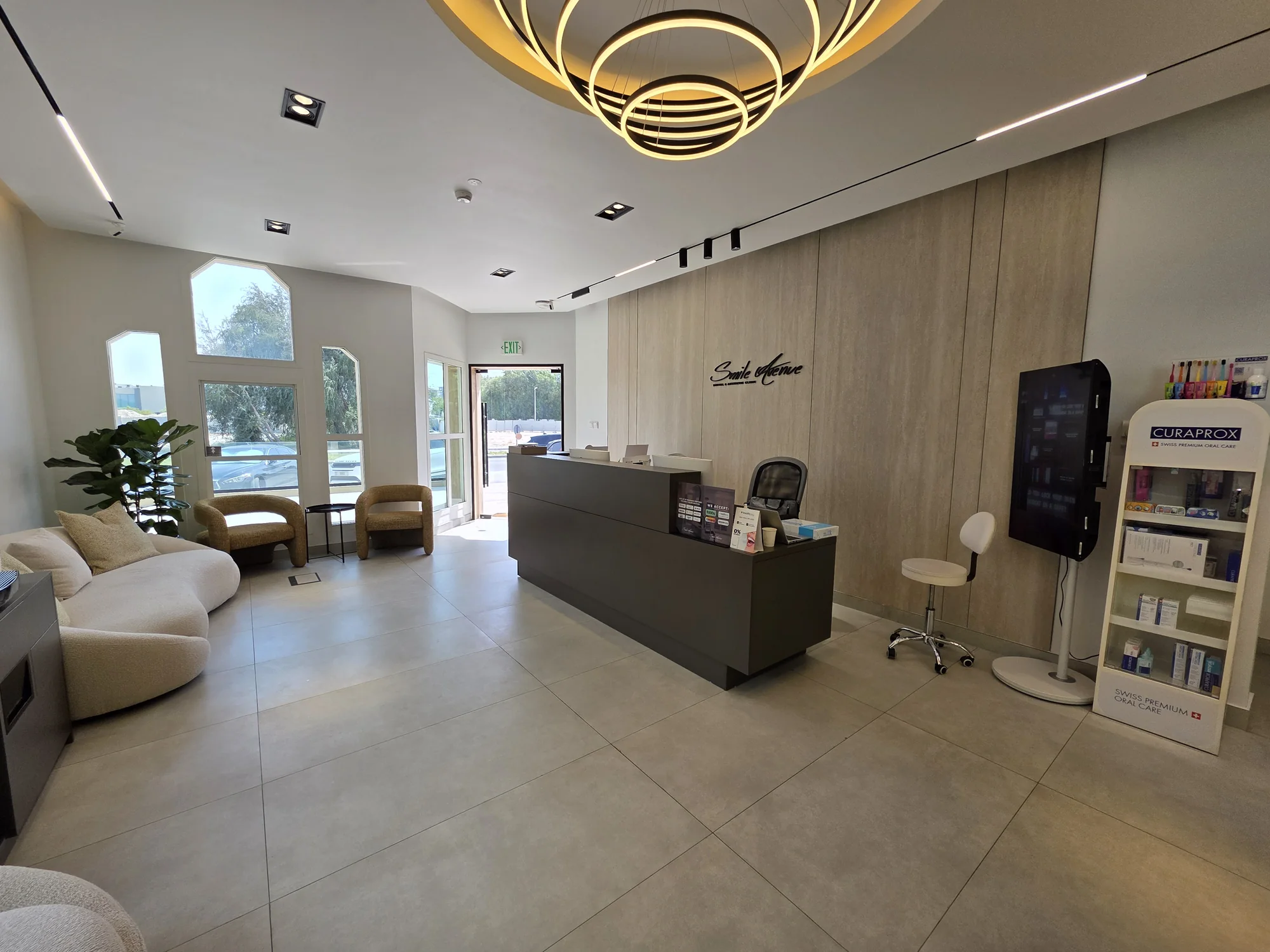 Smile Avenue reception