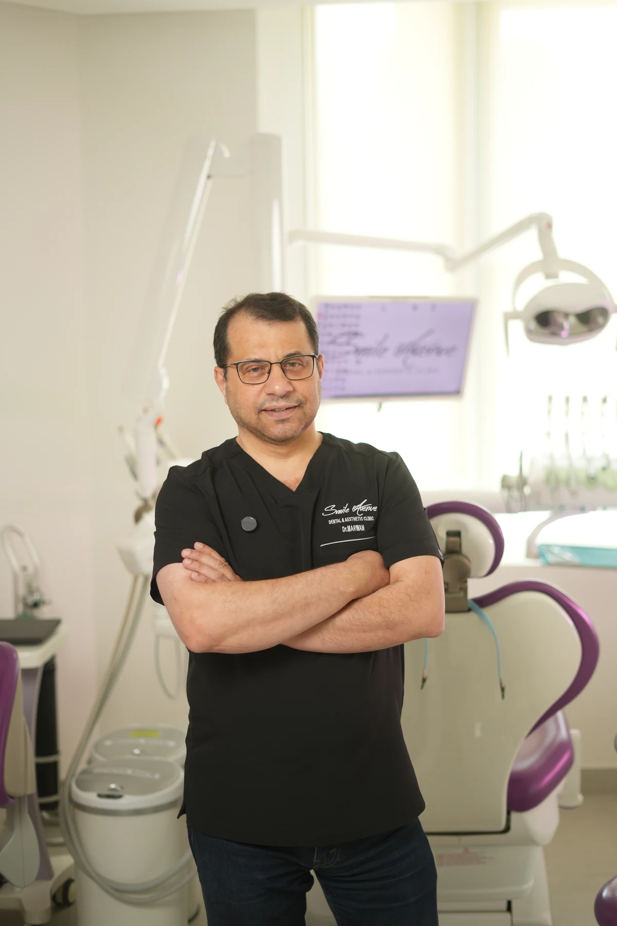 Dr. د. مروان سرحال